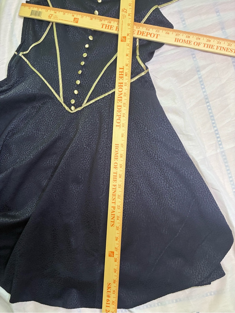 Hot Topic Women’s XL Festival Midi Dress with Metallic Gold Art Deco Detailing - Picture 6 of 6